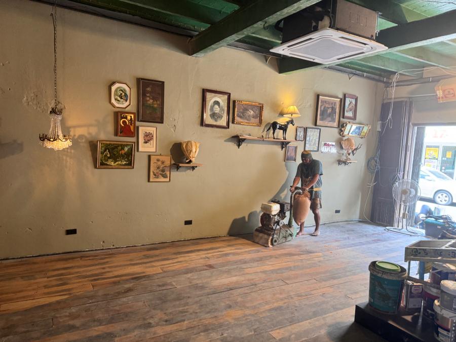 3 - https://ช่างชินกรรับขัดพื้นไม้.com | รับขัดพื้นไม้ปาร์เก้ รับปูปาร์เก้ทุกชนิด พื้นไม้อื่นๆ งานภายนอก งานภายใน งานบ้าน คอนโด หอพัก สำนักงาน โรงเรียน โรงแรม และสถานที่ต่างๆ