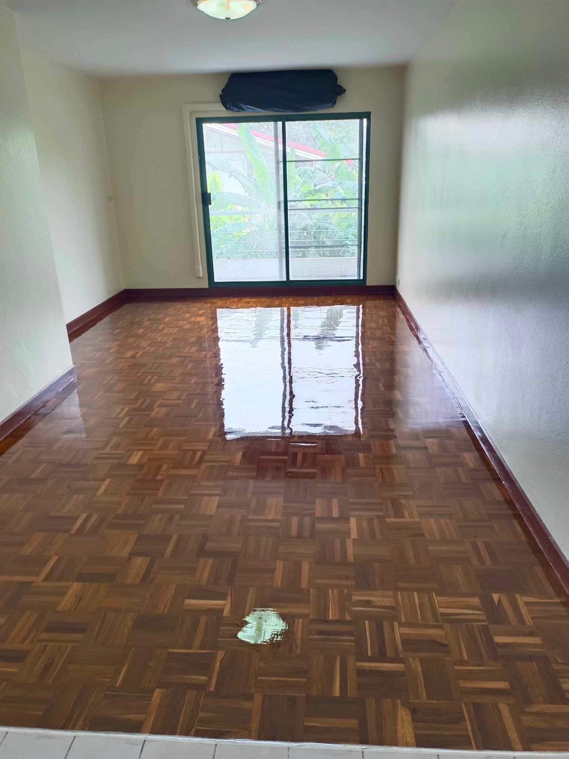 31 - https://ช่างชินกรรับขัดพื้นไม้.com | รับขัดพื้นไม้ปาร์เก้ รับปูปาร์เก้ทุกชนิด พื้นไม้อื่นๆ งานภายนอก งานภายใน งานบ้าน คอนโด หอพัก สำนักงาน โรงเรียน โรงแรม และสถานที่ต่างๆ