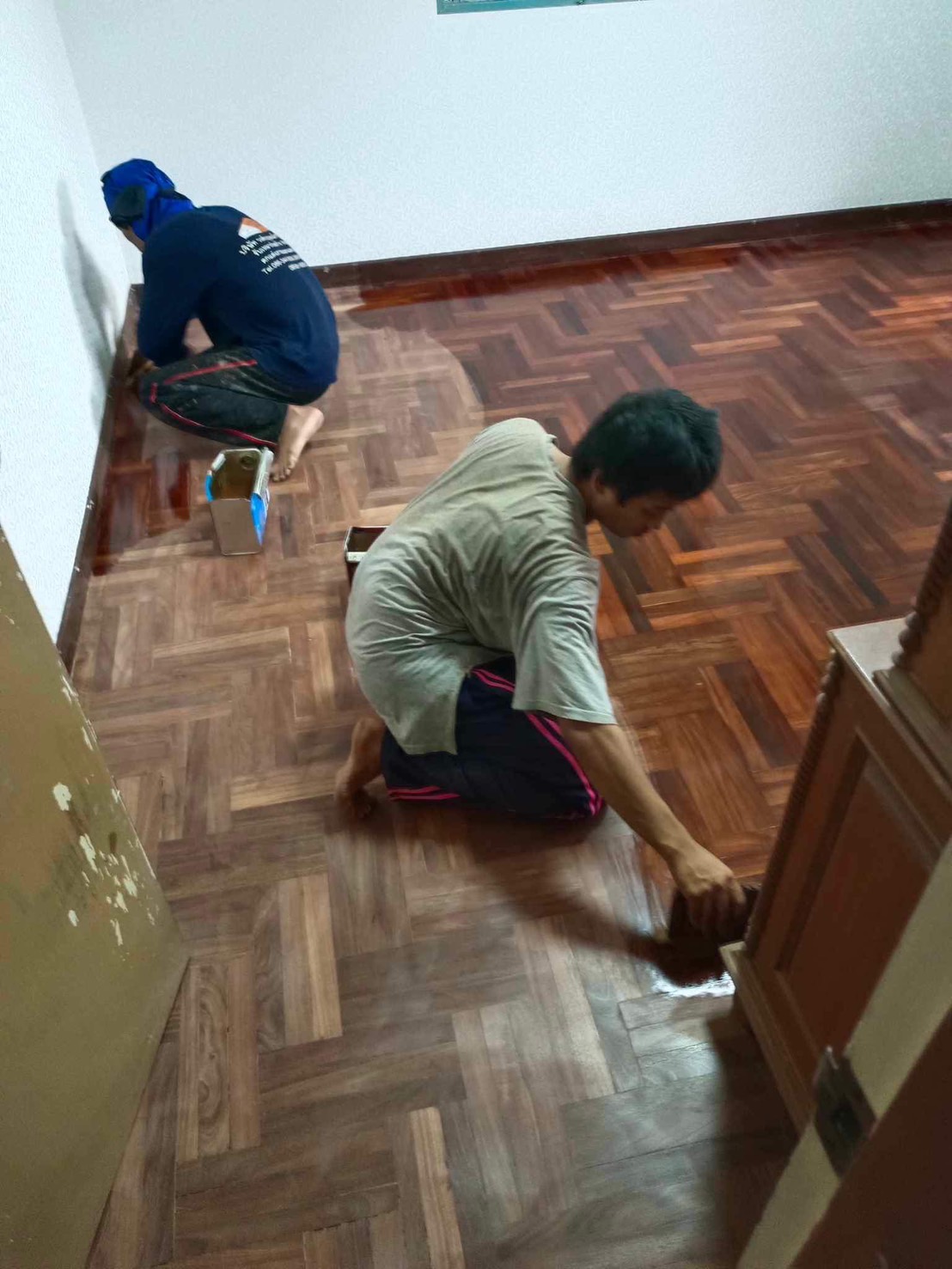 40 - https://ช่างชินกรรับขัดพื้นไม้.com | รับขัดพื้นไม้ปาร์เก้ รับปูปาร์เก้ทุกชนิด พื้นไม้อื่นๆ งานภายนอก งานภายใน งานบ้าน คอนโด หอพัก สำนักงาน โรงเรียน โรงแรม และสถานที่ต่างๆ